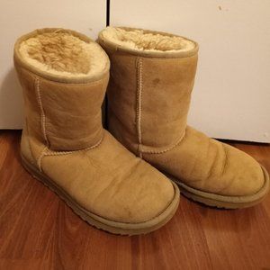 UGG Classic Short Boots
